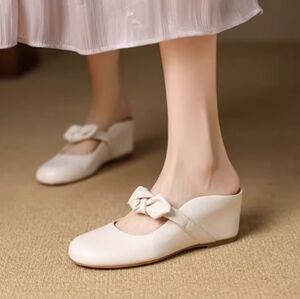 women shoes Heels